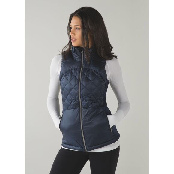 Lululemon Down For A Run Vest Inkwell Blue Size 8 - Picture 1 of 10